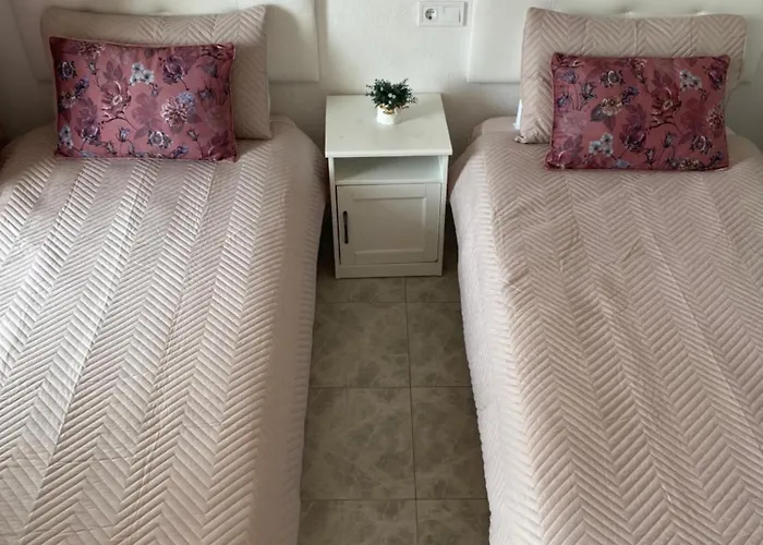 Carihuela Park Palace Apartament *